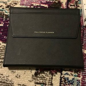 Full Focus Planner ( binder with 3 loose leaf quarterly inserts)